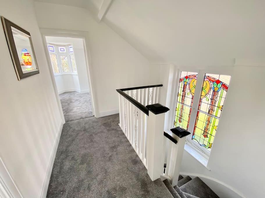 Charming Seaside Cottage In Leigh-On-Sea Southend-on-Sea Eksteriør billede