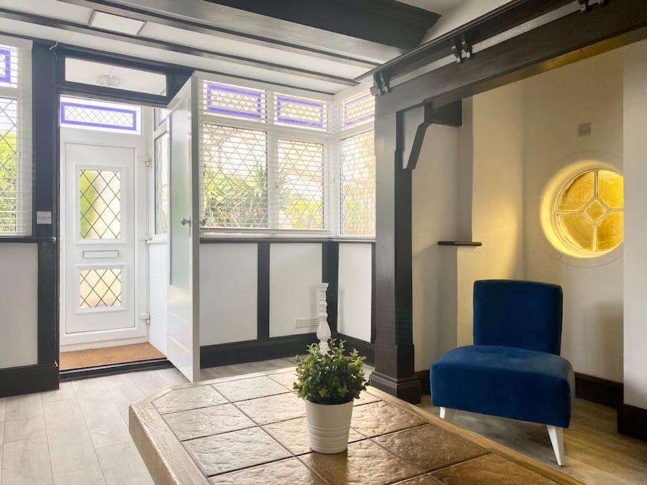 Charming Seaside Cottage In Leigh-On-Sea Southend-on-Sea Eksteriør billede