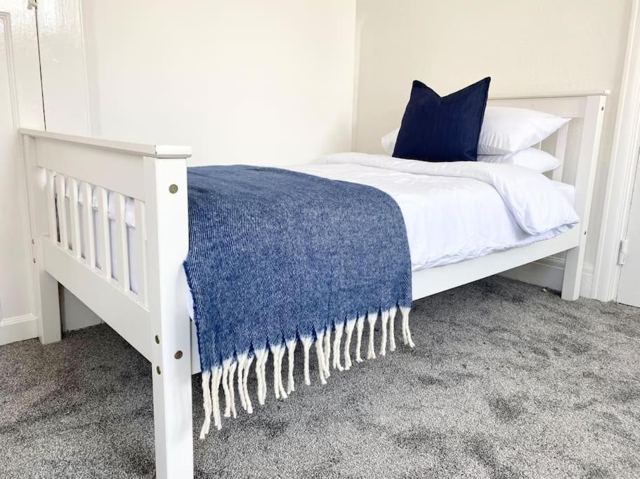 Charming Seaside Cottage In Leigh-On-Sea Southend-on-Sea Eksteriør billede